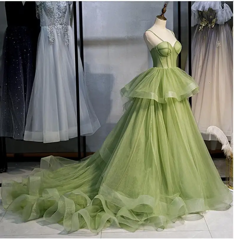 Sage Green Ruffles Homecoming Dresses 2022 Sexy Prom Dress Spaghetti Neck Women Elegant Graduation Party Dress
Sage Green Ruffles Homecoming Dresses 2022 Sexy Prom Dress Spaghetti Neck Women Elegant Graduation Party Dress