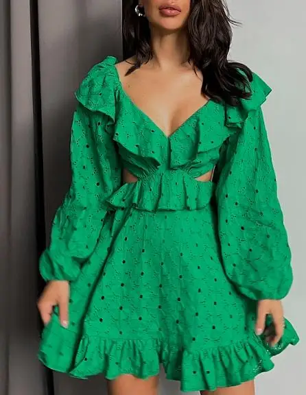 2022 Autumn women long sleeves green embroidery dress ruffles bowties eyelet cotton dress
2022 Autumn women long sleeves green embroidery dress ruffles bowties eyelet cotton dress