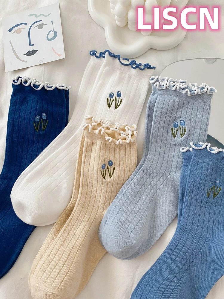 

LISCN 2023 New Japan Lolita Floral Socks Tulip Jacquard Lace Cotton Stocking For Women Girls Middle Tube Soft Crew Sock