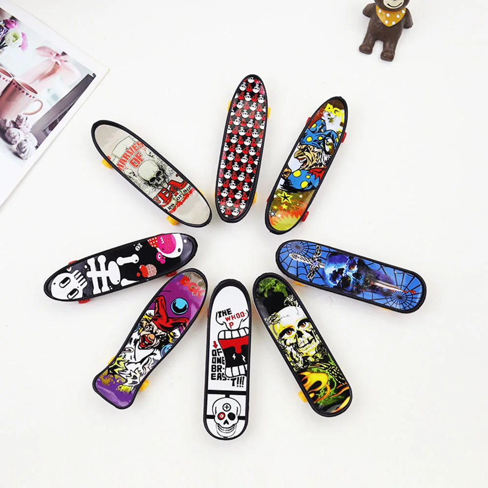 10 Pcs Finger Skateboard Great For Kids Birthday Party Favors Carnival Prizes Boys Girls Goodie Bags Pinata Fillers Baby Shower
10 Pcs Finger Skateboard Great For Kids Birthday Party Favors Carnival Prizes Boys Girls Goodie Bags Pinata Fillers Baby Shower