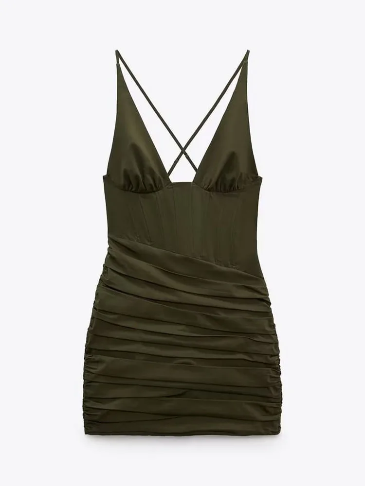 Zach AiIsa2022 summer new fashion temperament sexy backless V-neck pleated hip corset style poplin texture dress
Zach AiIsa2022 summer new fashion temperament sexy backless V-neck pleated hip corset style poplin texture dress