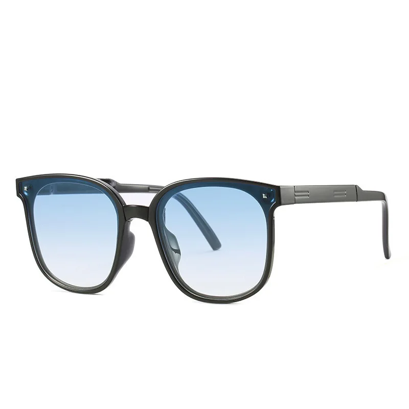 Polarized sunglasses for women and men classic retro designer style UV400 foldable storage sunglasses
Polarized sunglasses for women and men classic retro designer style UV400 foldable storage sunglasses