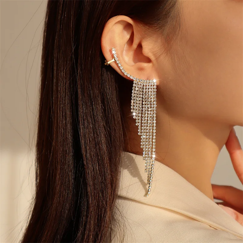 Exquisite Women Tassel Pendant Ear Clip Long Creative Geometry Rhinestone Earrings Girls Party Shining Jewelry Accessories Gift
Exquisite Women Tassel Pendant Ear Clip Long Creative Geometry Rhinestone Earrings Girls Party Shining Jewelry Accessories Gift