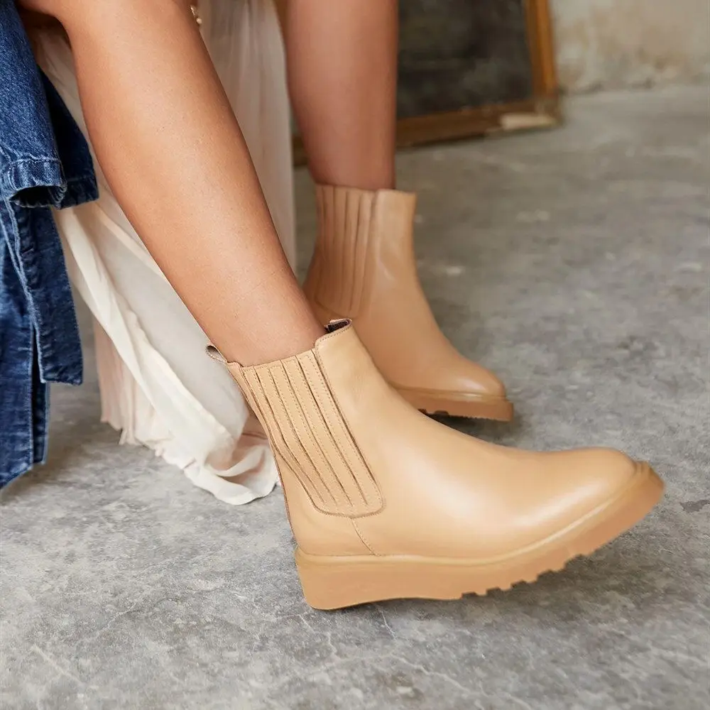 Rick Inner Warm Lining Outer Genuine Leather Stitched Lightweight Flat Eva Platform Sole Women's Boots WithElasticBand poshnmore
Rick Inner Warm Lining Outer Genuine Leather Stitched Lightweight Flat Eva Platform Sole Women's Boots WithElasticBand poshnmore
