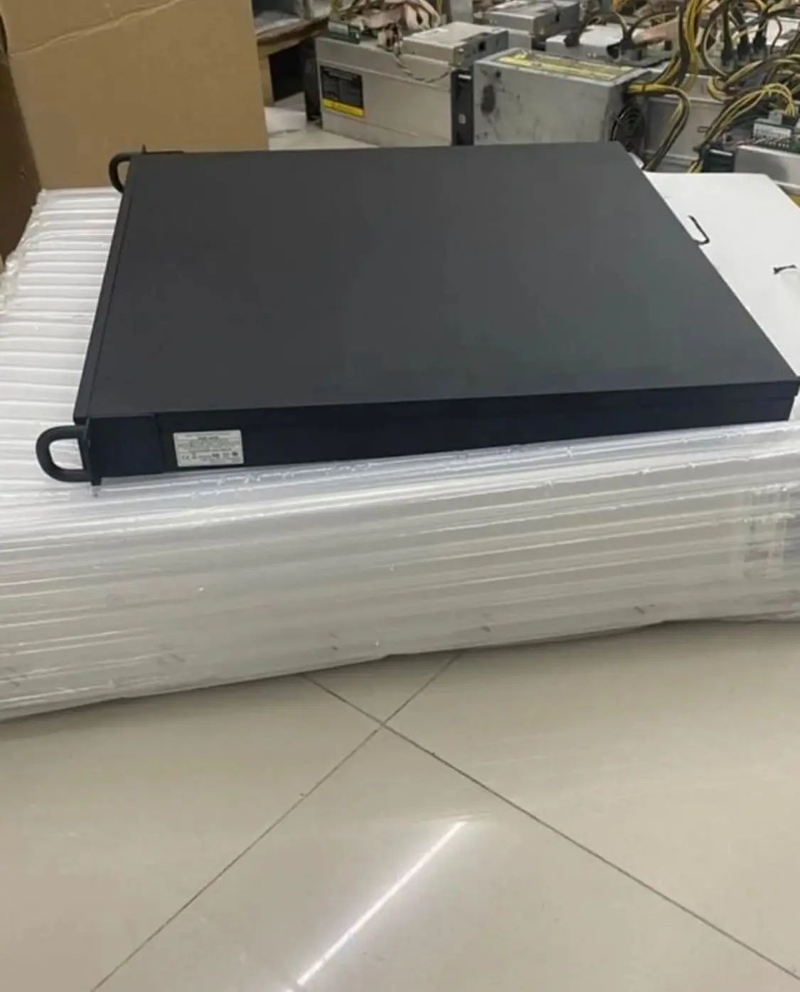 AX BUY 3 GET 2 FREE New Jasminer X4-1U Miner 520mh/s 240w Low Power 180 Days warranty Ready Stock
AX BUY 3 GET 2 FREE New Jasminer X4-1U Miner 520mh/s 240w Low Power 180 Days warranty Ready Stock