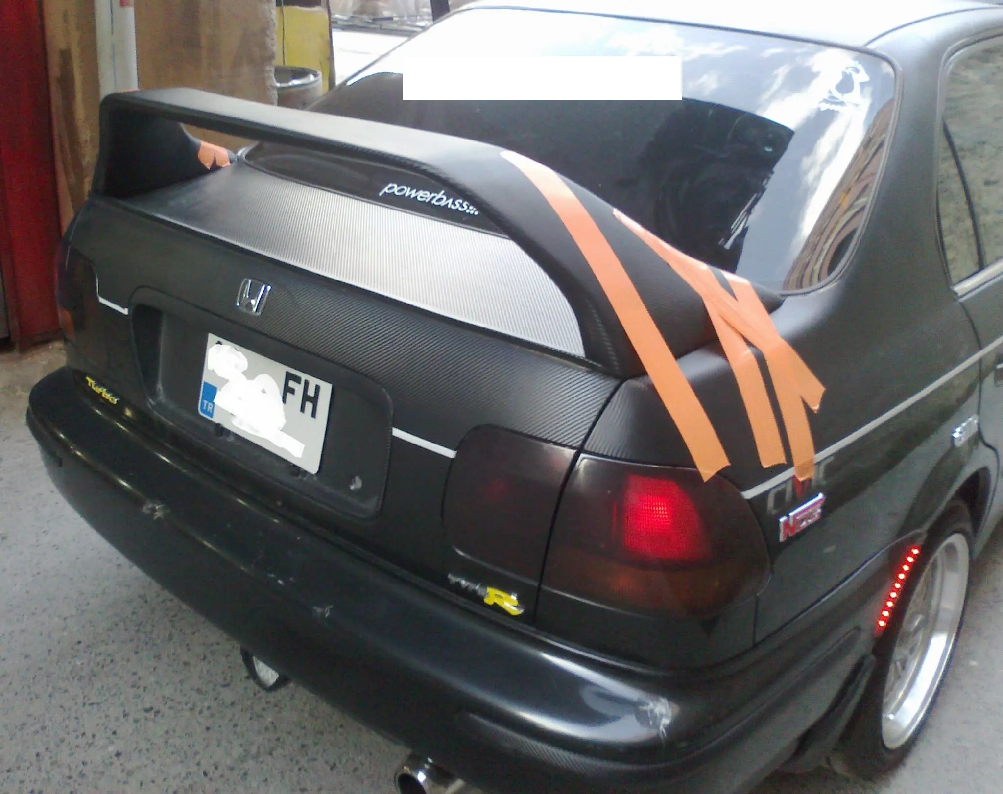 Задний спойлер Honda Civic EJ-EK-EM 1996 - 1998 X1 из стекловолокна и задний диффузор X2 Leon MK3 в посылка
Задний спойлер Honda Civic EJ-EK-EM 1996 - 1998 X1 из стекловолокна и задний диффузор X2 Leon MK3 в посылка