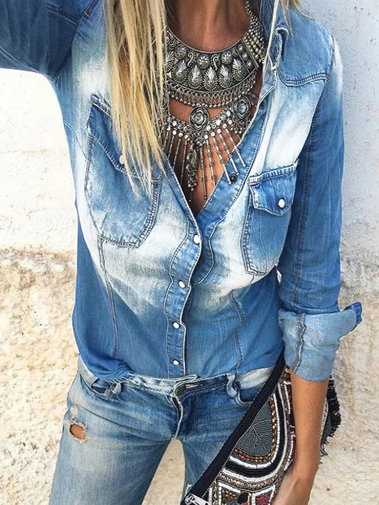 Fashion Women Pocket Decorated Denim Shirt Jacket Vintage Coat Long Sleeve Top Lapel Snaps Button Female Outerwear Chic New In
Fashion Women Pocket Decorated Denim Shirt Jacket Vintage Coat Long Sleeve Top Lapel Snaps Button Female Outerwear Chic New In