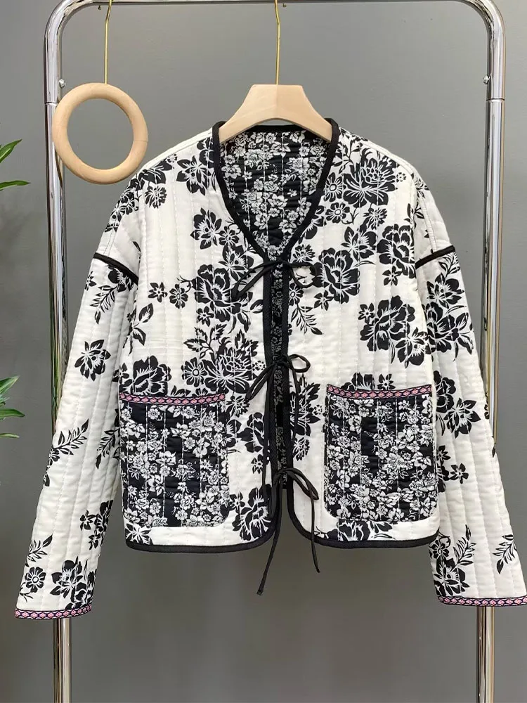 Zach AiIsa autumn and winter new temperament fashion retro printed bow casual loose double-sided cotton short coat women
Zach AiIsa autumn and winter new temperament fashion retro printed bow casual loose double-sided cotton short coat women