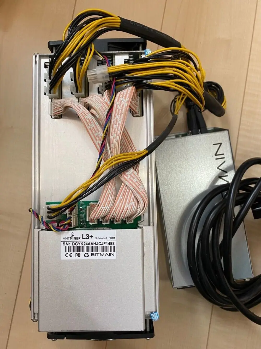 JD новый оригинальный Bitmain Antminer L3 + 504MH/s 800 Вт Bitmain Litecoin Scrypt Miner
JD новый оригинальный Bitmain Antminer L3 + 504MH/s 800 Вт Bitmain Litecoin Scrypt Miner