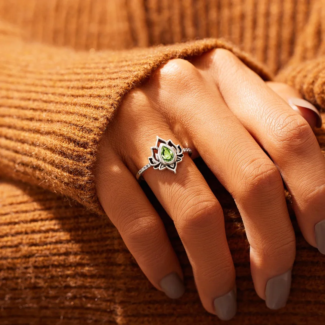 925 Silver Needle Lotus Ring Female Fashion Tail Ring Pinky Set with Zircon Free Shipping
925 Silver Needle Lotus Ring Female Fashion Tail Ring Pinky Set with Zircon Free Shipping