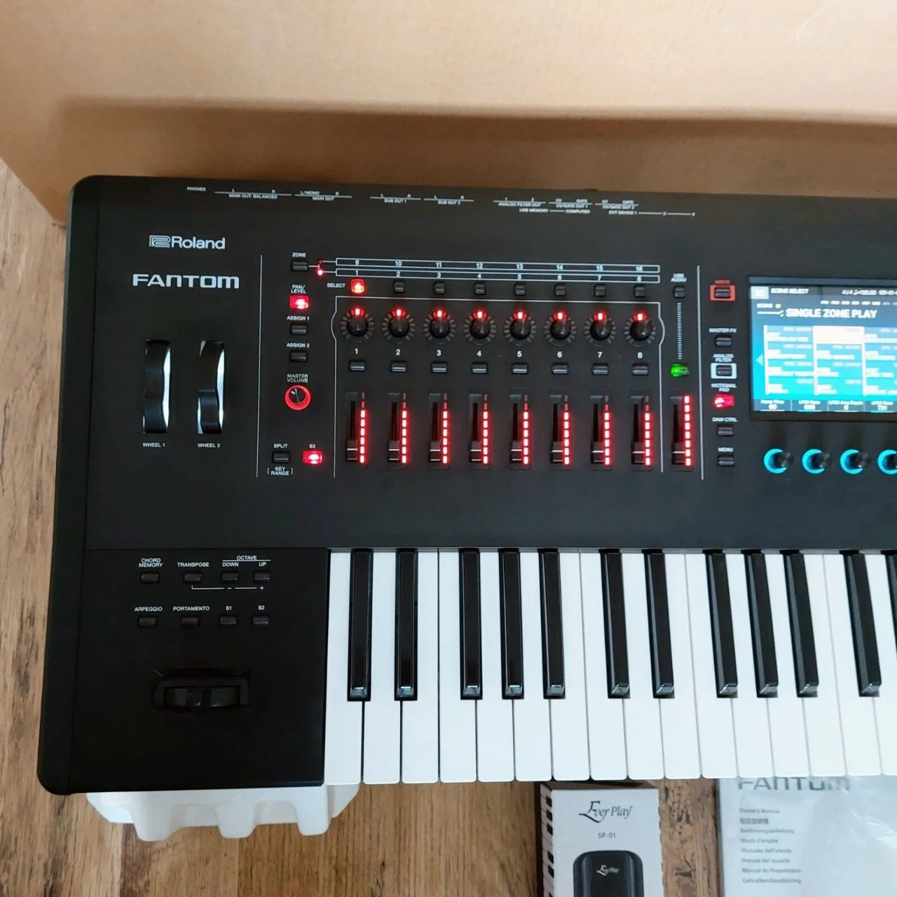 Ready To Ship Original Roland Fantoms 6 61-Key Keyboard Synthesizer Music Workstation
Ready To Ship Original Roland Fantoms 6 61-Key Keyboard Synthesizer Music Workstation