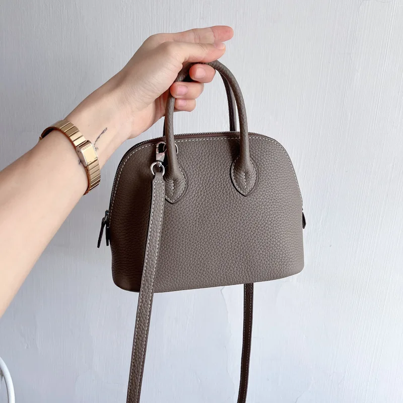 2022 New Fashion Genuine Leather Shell Bag Womens Designer High Quality Mini Handbag Luxury Shoulder Messengerbag Candy Colors
2022 New Fashion Genuine Leather Shell Bag Womens Designer High Quality Mini Handbag Luxury Shoulder Messengerbag Candy Colors