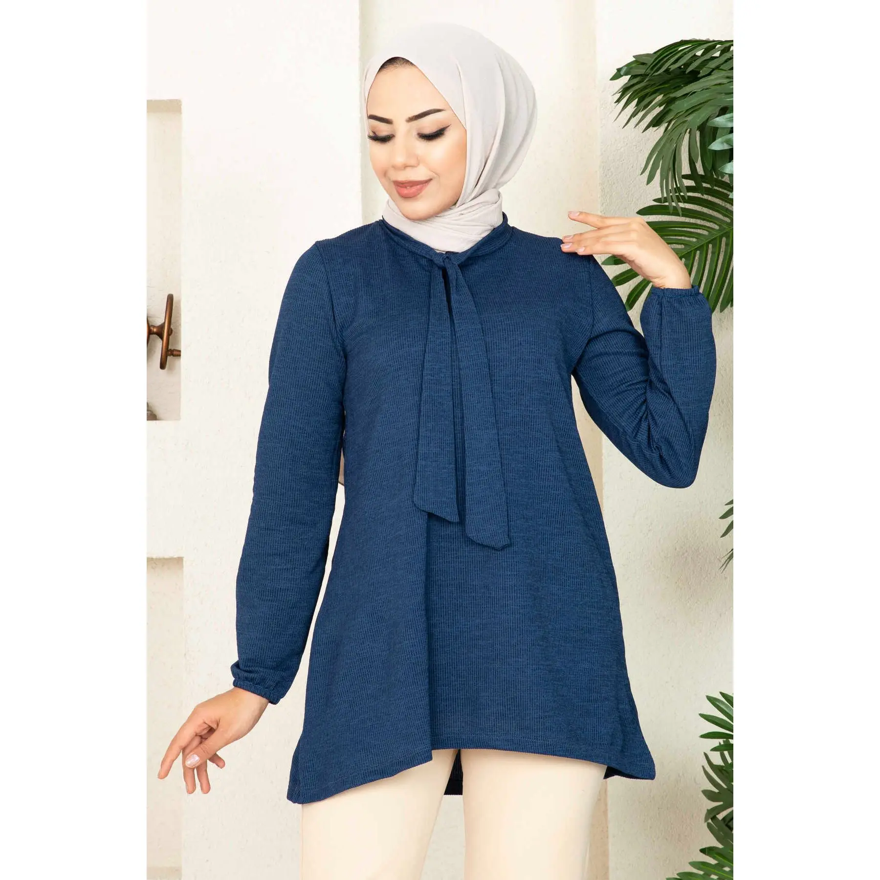 Women's Long Tunic Knitted Muslim Women's Top Tunic Turkey Muslim Fashion Islamic Clothing Dubai Abaya Caftan Muslim Sets 2022
Women's Long Tunic Knitted Muslim Women's Top Tunic Turkey Muslim Fashion Islamic Clothing Dubai Abaya Caftan Muslim Sets 2022