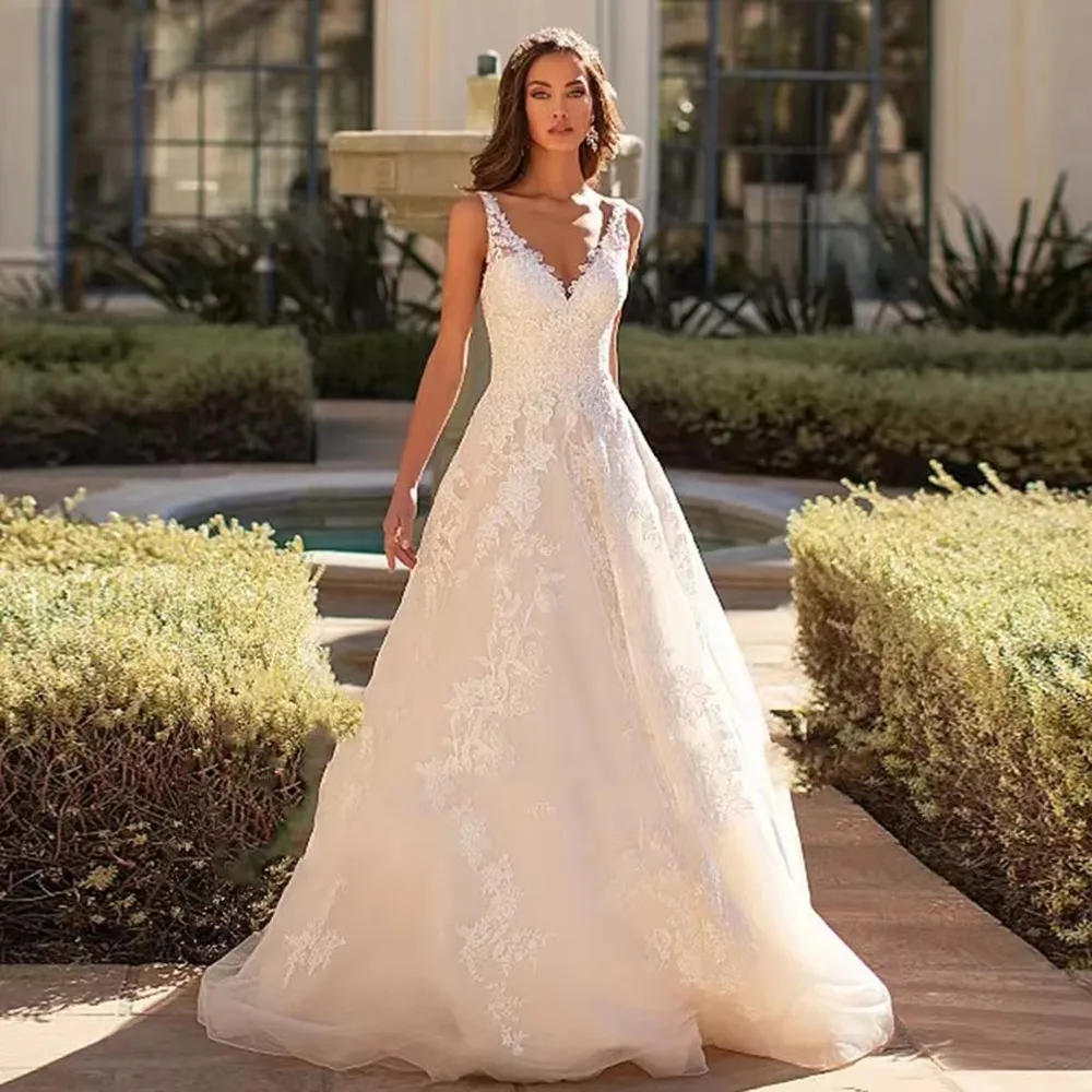 Wedding Dress 2022 Robe De Mariee Customsize Lace Appliques V-Neck Backless Country Garden Bohemian Bridal Gowns A-Line cheap
Wedding Dress 2022 Robe De Mariee Customsize Lace Appliques V-Neck Backless Country Garden Bohemian Bridal Gowns A-Line cheap
