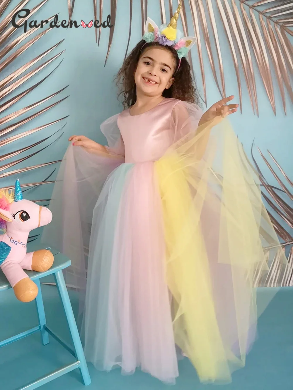 Gardenwed Puffy Flower Girl Dress Colorful Girl Party Dress Colorful Kids Dance Dress Puffy High Low Train Dress Girl
Gardenwed Puffy Flower Girl Dress Colorful Girl Party Dress Colorful Kids Dance Dress Puffy High Low Train Dress Girl