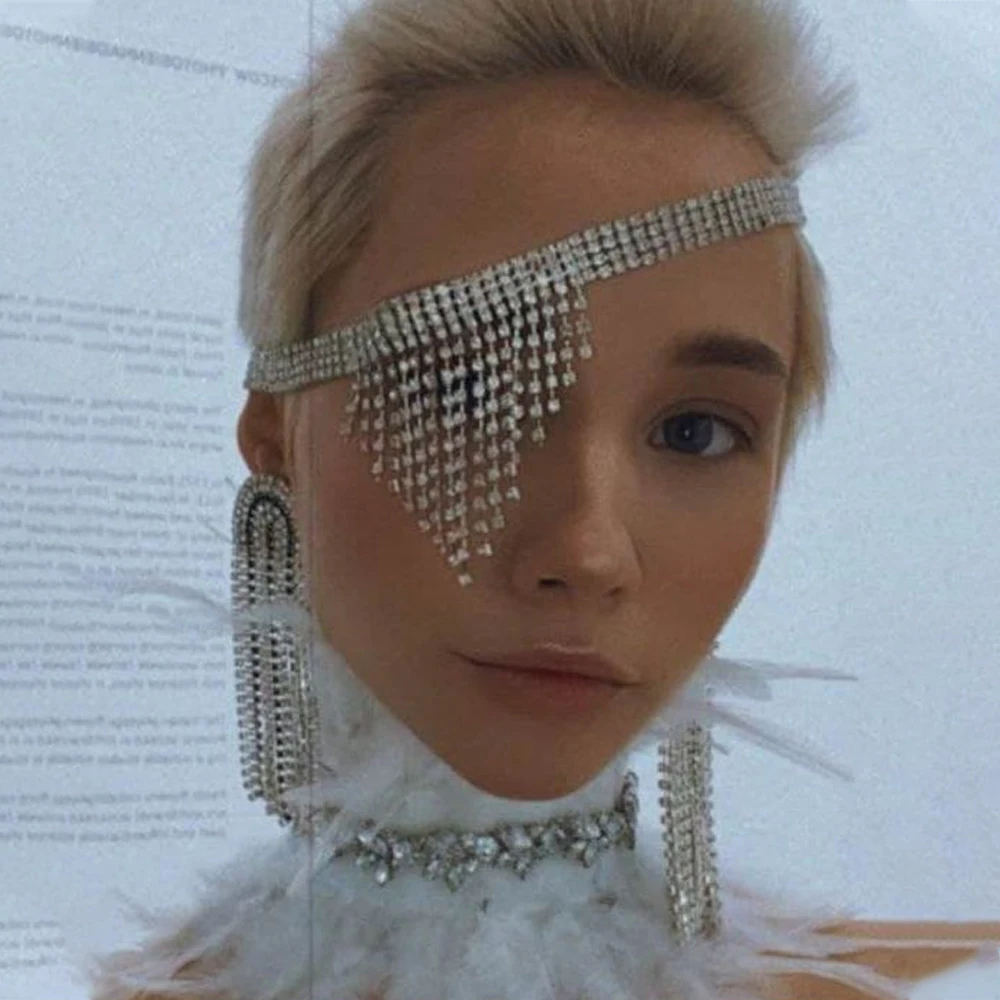 Tassel Mask Face Chain Jewelry Headband Single Eye Mask Prom Rhinestone Crystal Headpiece for Girls Make Up Decor Accessories
Tassel Mask Face Chain Jewelry Headband Single Eye Mask Prom Rhinestone Crystal Headpiece for Girls Make Up Decor Accessories