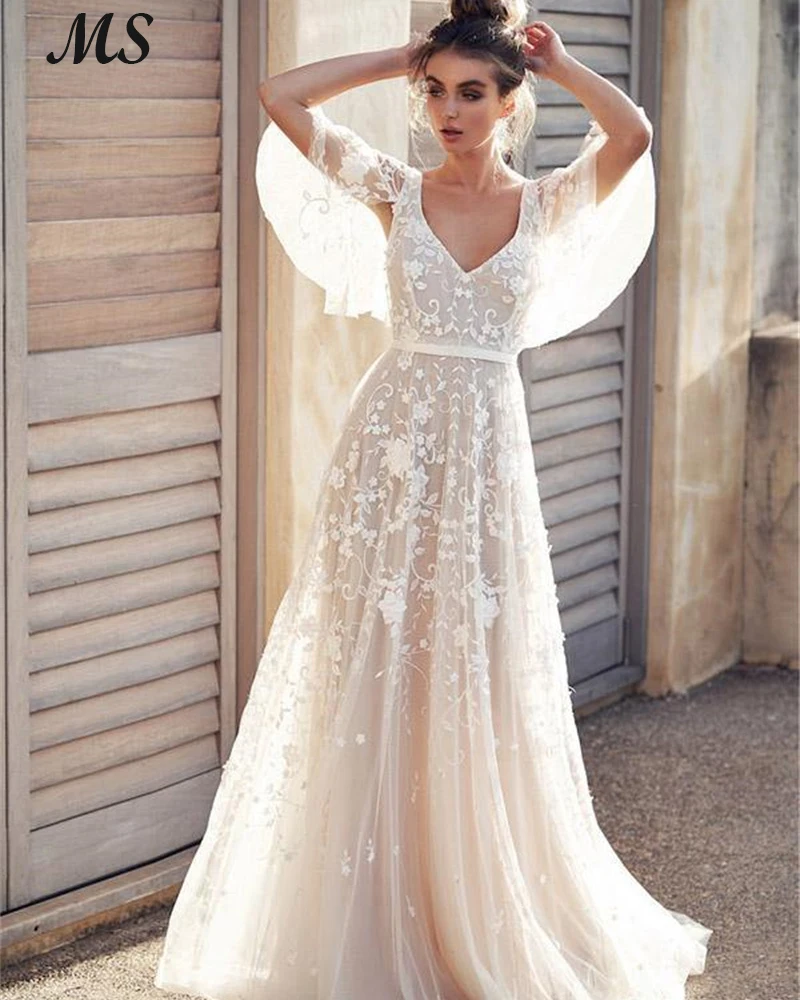 MS Invory Tulle Wedding Gowns V Neck Lace Appliques Backless Floor Length Elegant Bride Dresses Robe De Mariée For Women 2022
MS Invory Tulle Wedding Gowns V Neck Lace Appliques Backless Floor Length Elegant Bride Dresses Robe De Mariée For Women 2022