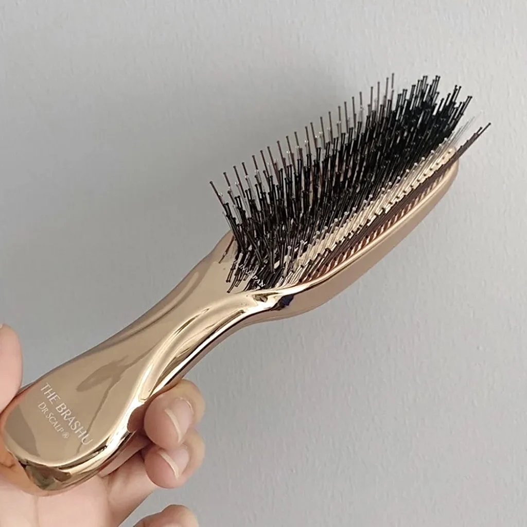 Japanese Premium Head Massager Scalp Brush Hair Massager Shampoo Brush Wet Plastic Detangling Brush Hair Cleaning Comb Rose gold
Japanese Premium Head Massager Scalp Brush Hair Massager Shampoo Brush Wet Plastic Detangling Brush Hair Cleaning Comb Rose gold