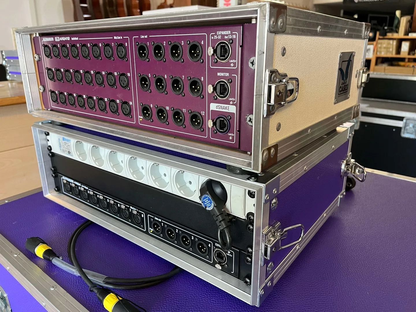 100% SUMMER DISCOUNT SALES ON Allen & Heath AR2412 24x12 I/O Expander for Qu / Avantis / SQ Mixers
100% SUMMER DISCOUNT SALES ON Allen & Heath AR2412 24x12 I/O Expander for Qu / Avantis / SQ Mixers