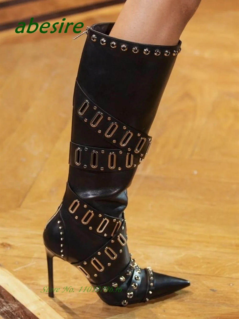 Cross Studded Knee-High Boots Black Pointed Toe Thin Heeled Women's Boots Winter Back Zipper 2023 New Runway Party Shoes Sexy
Cross Studded Knee-High Boots Black Pointed Toe Thin Heeled Women's Boots Winter Back Zipper 2023 New Runway Party Shoes Sexy