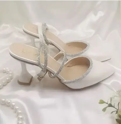 Женские туфли на шпильке 7 см с жемчугом и белым кубическим цирконием, ботинки на высоком каблуке
Женские туфли на шпильке 7 см с жемчугом и белым кубическим цирконием, ботинки на высоком каблуке