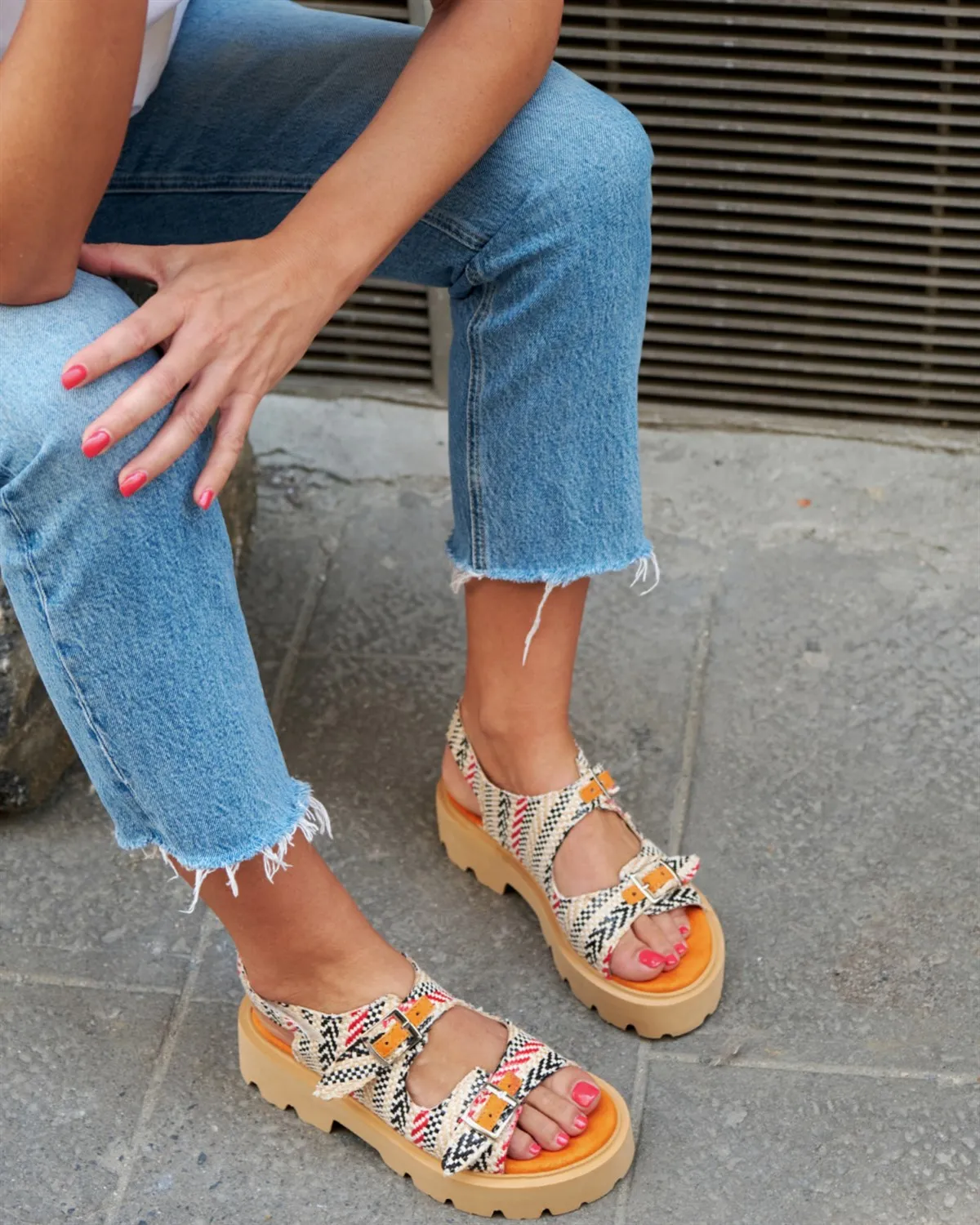 Gladiator Canvas Wicker Women's Colorful Eva Lightweight Sole Sandals High Quality Casual Beach Wear Platform 2022 Summer Gift
Gladiator Canvas Wicker Women's Colorful Eva Lightweight Sole Sandals High Quality Casual Beach Wear Platform 2022 Summer Gift