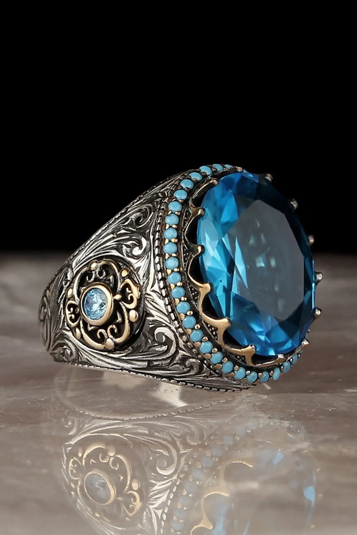 Unique ring for men 925 Sterling Silver Ring with Blue Topaz Stone Men's ring fashion good-looking 2022 new ring
Unique ring for men 925 Sterling Silver Ring with Blue Topaz Stone Men's ring fashion good-looking 2022 new ring