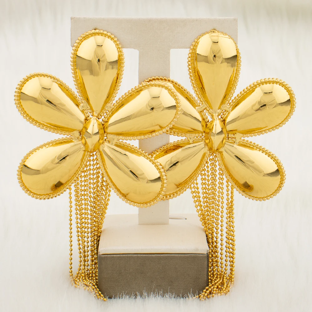 Dubai Gold Color Luxury Earrings for Women African Ethiopian Large Flower Earrings Italy Bride Tassel Big Earrings Wedding Gift
Dubai Gold Color Luxury Earrings for Women African Ethiopian Large Flower Earrings Italy Bride Tassel Big Earrings Wedding Gift