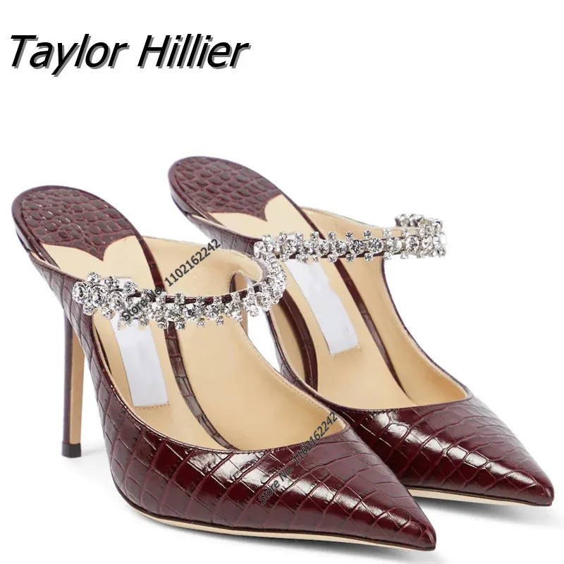 Women'S Pumps Top Patent Leather Pointed Toe Stiletto High Heel Slippers Rhinestone Show Heel Pumps Women'S Plus Size Gladiator
Women'S Pumps Top Patent Leather Pointed Toe Stiletto High Heel Slippers Rhinestone Show Heel Pumps Women'S Plus Size Gladiator
