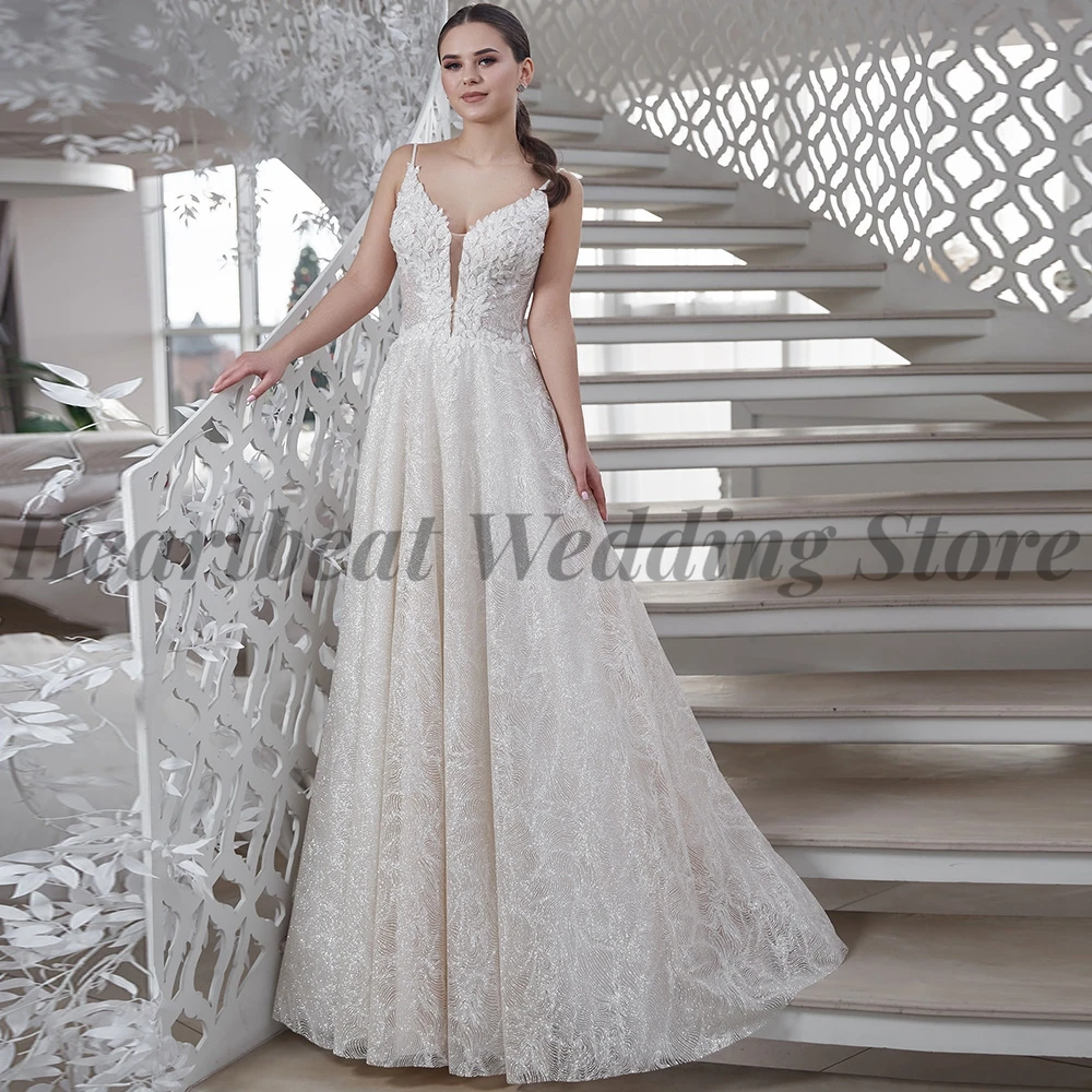 

Классическое Свадебное платье-трапеция для невесты, с V-образным вырезом, открытой спиной, на бретелях-спагетти, со шлейфом, аппликацией и бл...