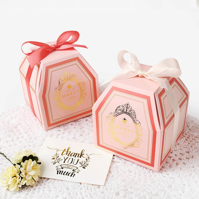 20 PCS European White Cardboard Square Wedding Gift Box Hot Stamping Color Printing Nougat Paper Packaging Box (Without Ribbon)
20 PCS European White Cardboard Square Wedding Gift Box Hot Stamping Color Printing Nougat Paper Packaging Box (Without Ribbon)