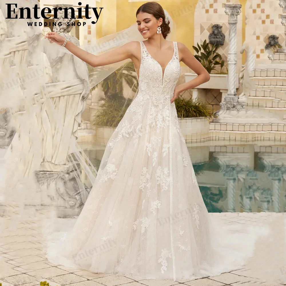 Exquisite Deep V Neck Lace Flower Appliques Bride Gowns Sleeveless A Line Backless Boho Wedding Dresses Vestidos De Noiva
Exquisite Deep V Neck Lace Flower Appliques Bride Gowns Sleeveless A Line Backless Boho Wedding Dresses Vestidos De Noiva