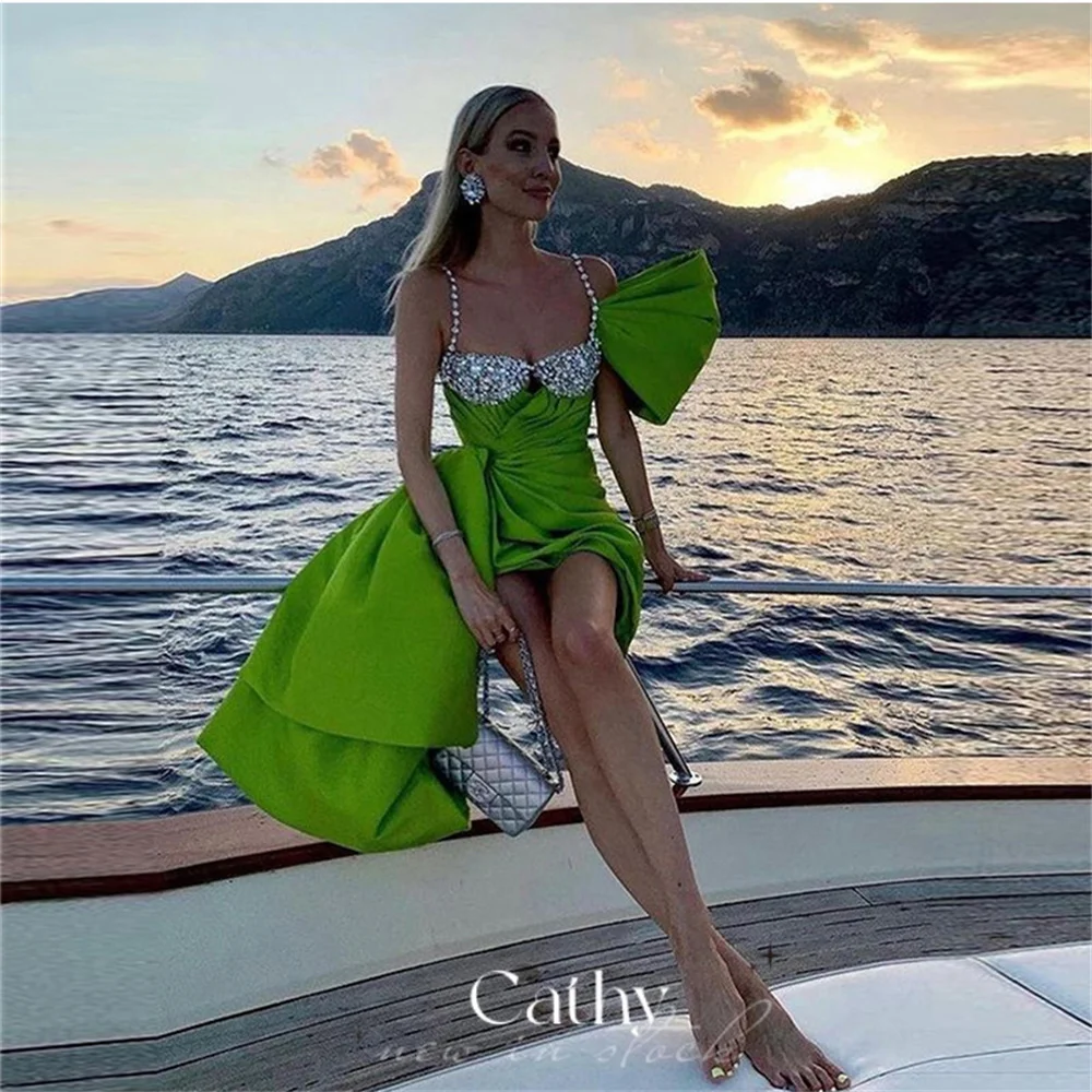 Женское атласное платье с блестками Cathy, сексуальное мини-платье на тонких бретельках для выпускного вечера, 2023
Женское атласное платье с блестками Cathy, сексуальное мини-платье на тонких бретельках для выпускного вечера, 2023