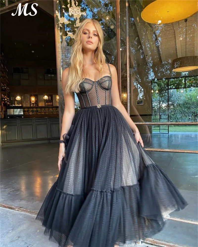 MS A Line Black Tulle Bone Corest Spaghetti Strap Sweetheart Floor Length Long Prom Gowns Custom Made Plus Size Vestido De Festa
MS A Line Black Tulle Bone Corest Spaghetti Strap Sweetheart Floor Length Long Prom Gowns Custom Made Plus Size Vestido De Festa