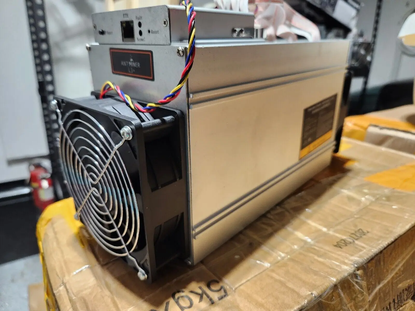 Купите 2 GTE 1 бесплатно Bitmain Antmine L3 + 504 Mh/s Майнер ASIC Litecoin, готов к отправке по всему миру
Купите 2 GTE 1 бесплатно Bitmain Antmine L3 + 504 Mh/s Майнер ASIC Litecoin, готов к отправке по всему миру