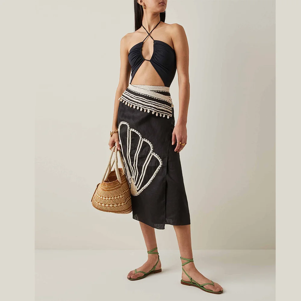 Summer Female Retro Swimwear Cover Up Designer Bathing Suit Black Beachwear One Piece Swimsuit with Skirt Beach Dress
Summer Female Retro Swimwear Cover Up Designer Bathing Suit Black Beachwear One Piece Swimsuit with Skirt Beach Dress