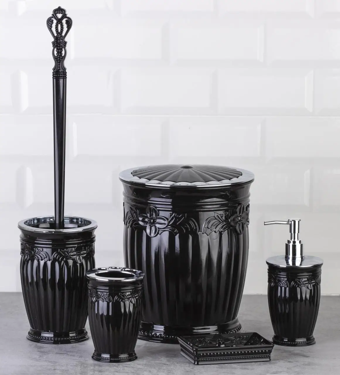5 Piece Bathroom Set Patterned Chrome Round Stylish Bathroom Accessories And Decors Dustbin Toothbrush Soap Dish Toilet Brush
5 Piece Bathroom Set Patterned Chrome Round Stylish Bathroom Accessories And Decors Dustbin Toothbrush Soap Dish Toilet Brush