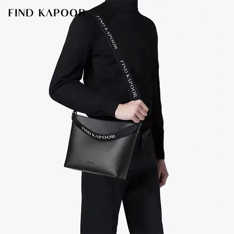 Трендовые сумки FIND KAPOOR, роскошные дизайнерские Брендовые мужские и женские универсальные модные кожаные сумки через плечо, сумки-мессенджеры
Трендовые сумки FIND KAPOOR, роскошные дизайнерские Брендовые мужские и женские универсальные модные кожаные сумки через плечо, сумки-мессенджеры