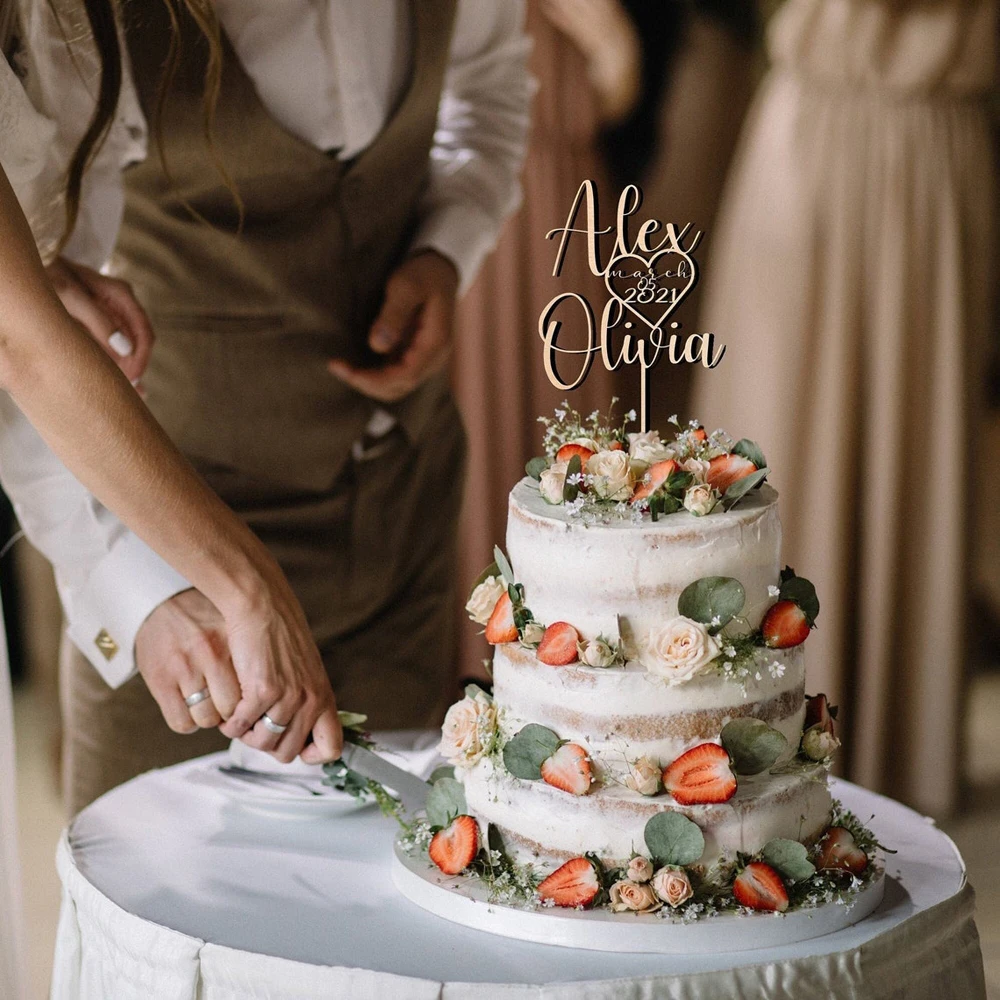 Personalised Wooden Cake topper for Wedding, Custom Name and date Rustic wedding cake topper, Anniversary with name Cake toppers 
Personalised Wooden Cake topper for Wedding, Custom Name and date Rustic wedding cake topper, Anniversary with name Cake toppers