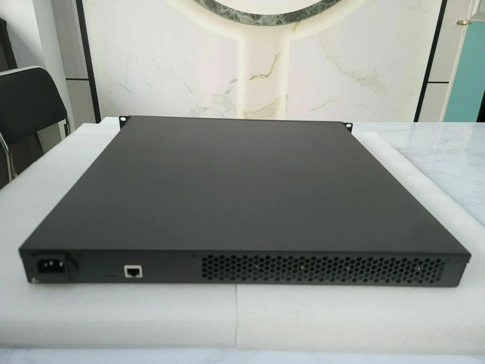 BN New Jasminer X4-C 1U 450mh/s 240w Low Power High-throughput Server ETH Miner
BN New Jasminer X4-C 1U 450mh/s 240w Low Power High-throughput Server ETH Miner