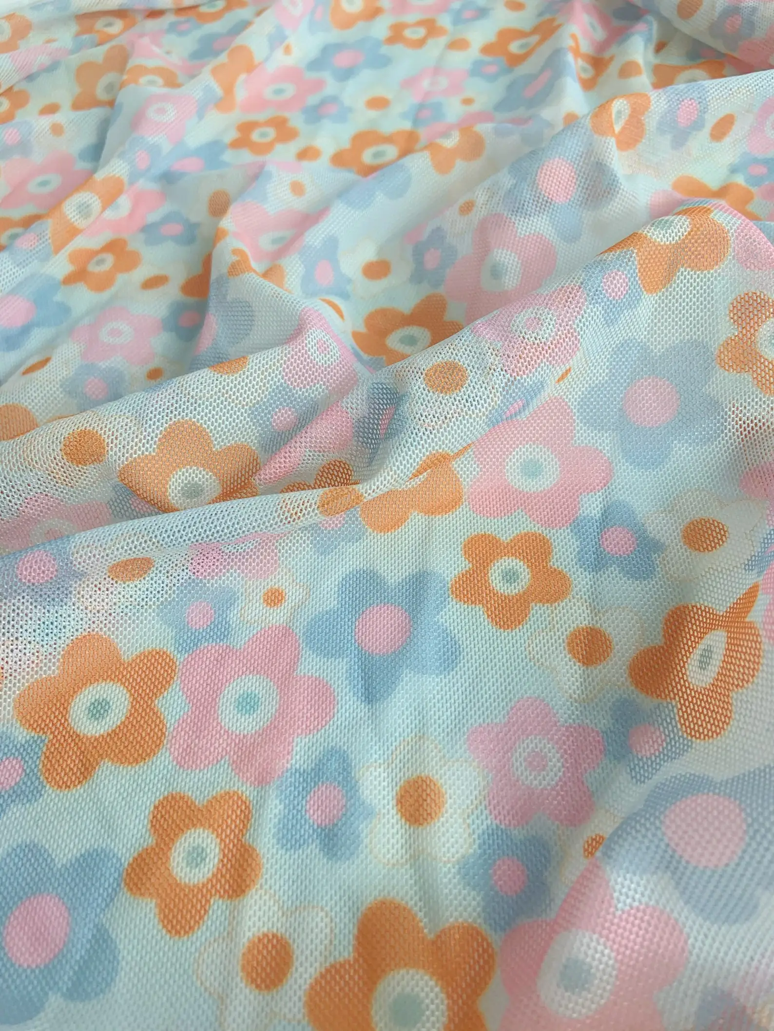 Power Mesh Fabric with Lovely Flowers Colorful Soft Elastic Tulle Fabric with Cartoon Flowers
Power Mesh Fabric with Lovely Flowers Colorful Soft Elastic Tulle Fabric with Cartoon Flowers