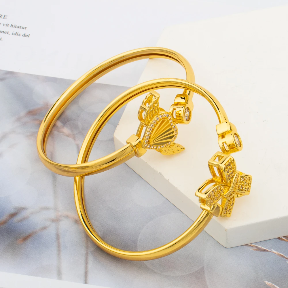 Fashion Charm Bracelet for Women Personality Gold-plated Stainless Steel Bracelet Lovely Girls Jewelry Crystal Bangle Accessory
Fashion Charm Bracelet for Women Personality Gold-plated Stainless Steel Bracelet Lovely Girls Jewelry Crystal Bangle Accessory