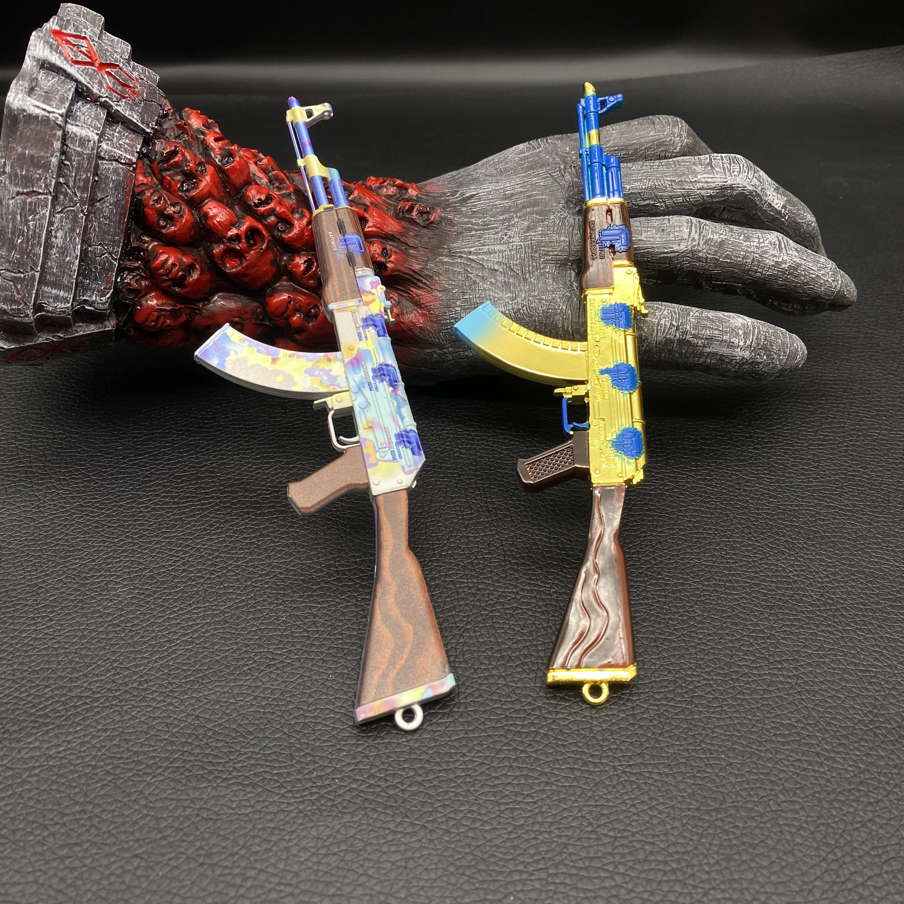 CSGO High-quality Toy AK-47 Case Hardened Collective Gun Skin Miniature Model Military Hobby Display Collection Art 2 In 1 Pack
CSGO High-quality Toy AK-47 Case Hardened Collective Gun Skin Miniature Model Military Hobby Display Collection Art 2 In 1 Pack
