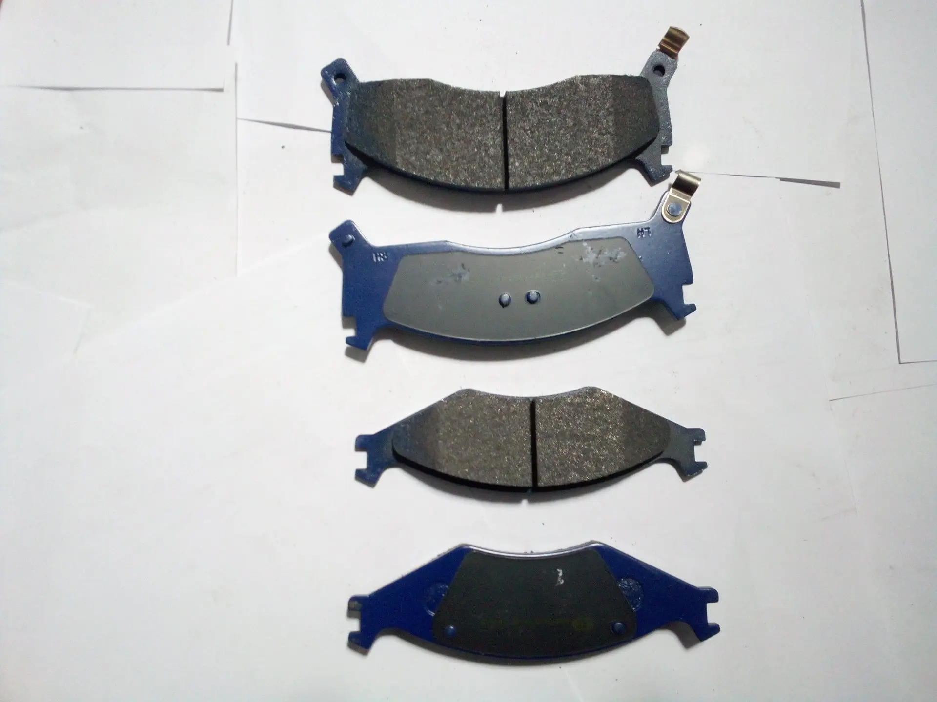 Колодки тормозные передние 94 HYUNDAI/KIA для KIA Kia Sportage III 2.0 AT (150 л.с.) 4WD (2010 - 2014) купить по