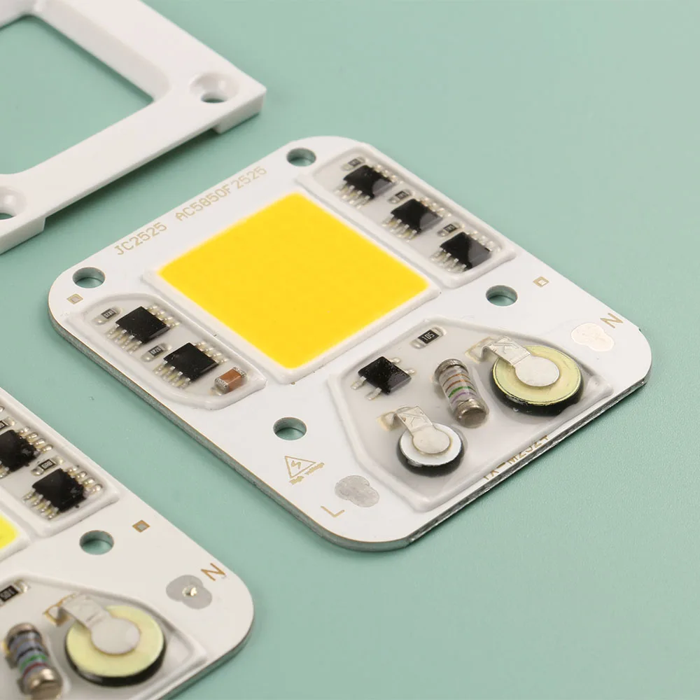 Светодиодные чипы COB 20 Вт, 30 Вт, 50 Вт
Светодиодные чипы COB 20 Вт, 30 Вт, 50 Вт