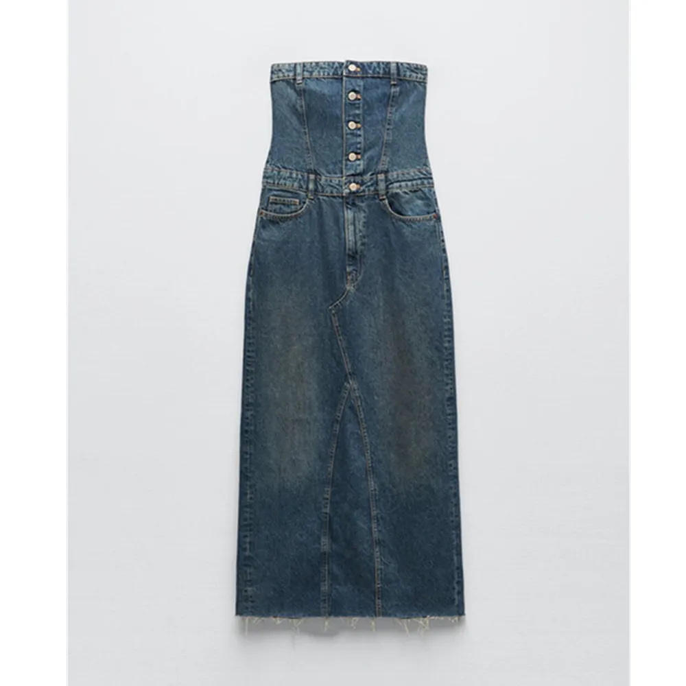 PB&ZA autumn and winter new women's retro chic off-the-shoulder design breasted decorative denim high waist long dress 5252/280
PB&ZA autumn and winter new women's retro chic off-the-shoulder design breasted decorative denim high waist long dress 5252/280