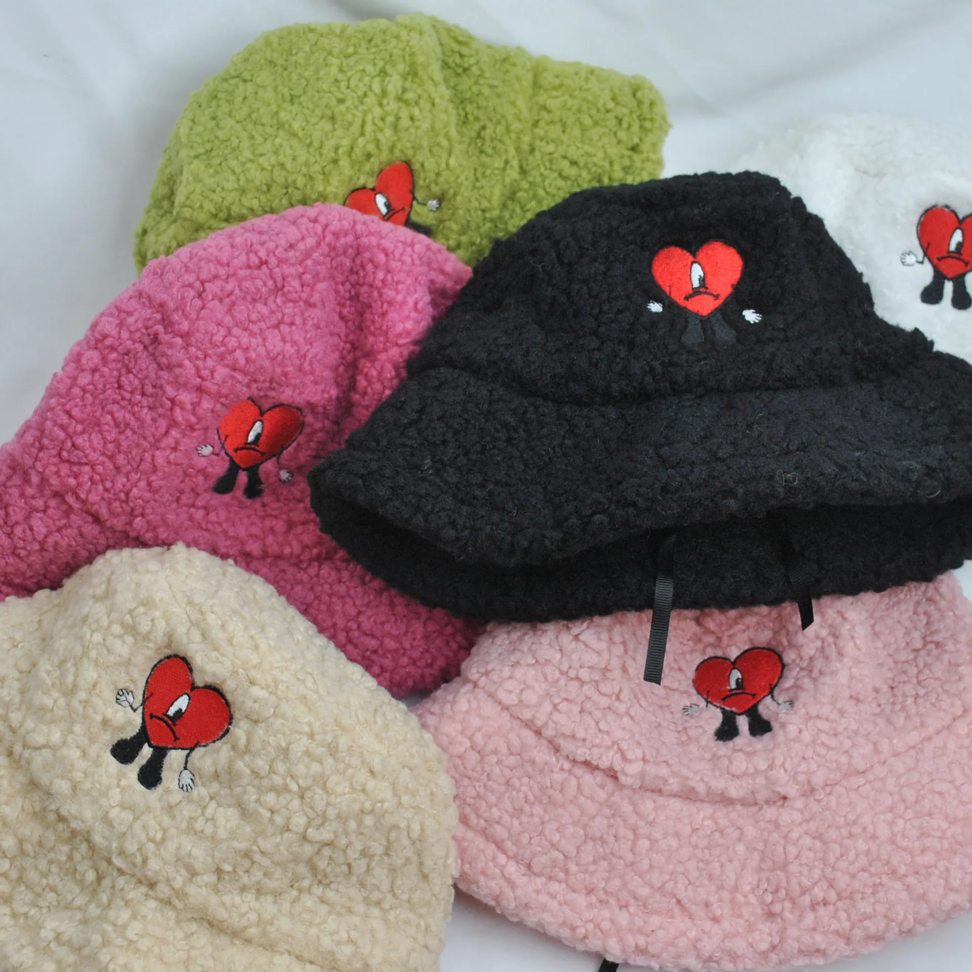 New Bad bunny Bucket hat Un Verano sin ti Warm Winter Hat Unisex Lamb Wool Winter Fuzzy Fisherman Hat
New Bad bunny Bucket hat Un Verano sin ti Warm Winter Hat Unisex Lamb Wool Winter Fuzzy Fisherman Hat