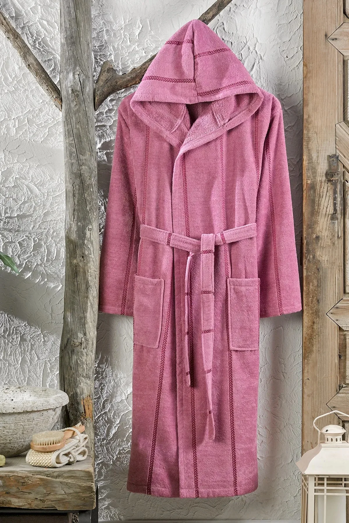 Velvet Hooded Unisex Mint Bathrobe Set Enjoy Luxurious Comfort. Our Product is Produced From 100% Cotton Yarn.
Velvet Hooded Unisex Mint Bathrobe Set Enjoy Luxurious Comfort. Our Product is Produced From 100% Cotton Yarn.