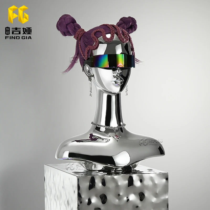 Electroplating Gold or Silver Female Mannequin Head with Bust For Jewelry Display Stand Hat Wig Scarf Bracket
Electroplating Gold or Silver Female Mannequin Head with Bust For Jewelry Display Stand Hat Wig Scarf Bracket