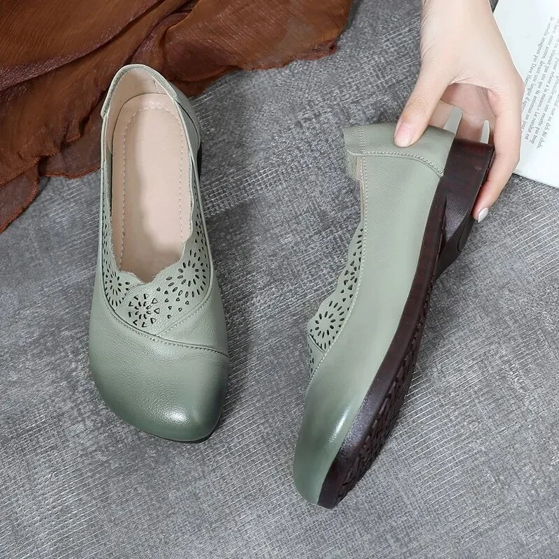 Designer Cutout Ballet Flats Women's Green Leather Moccasins Ladies Waterproof Driving Loafers Woman Autumn Shoes Big Size 42
Designer Cutout Ballet Flats Women's Green Leather Moccasins Ladies Waterproof Driving Loafers Woman Autumn Shoes Big Size 42
